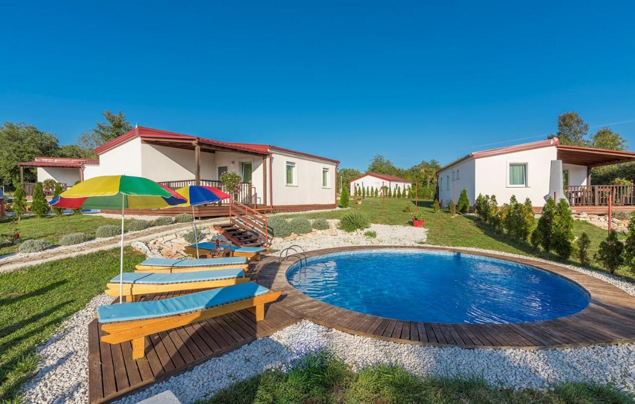 Holiday Park Village Jelovci Kringa Esterno foto