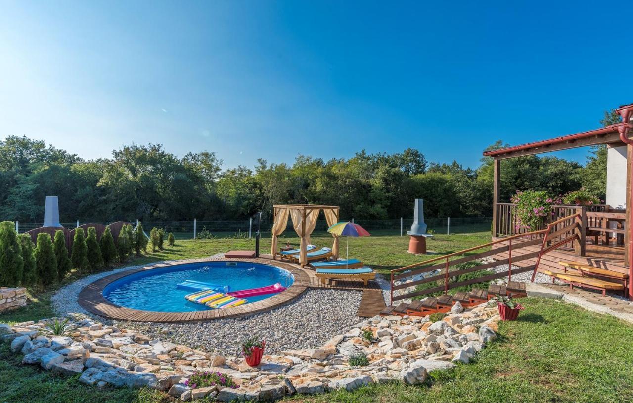 Holiday Park Village Jelovci Kringa Esterno foto