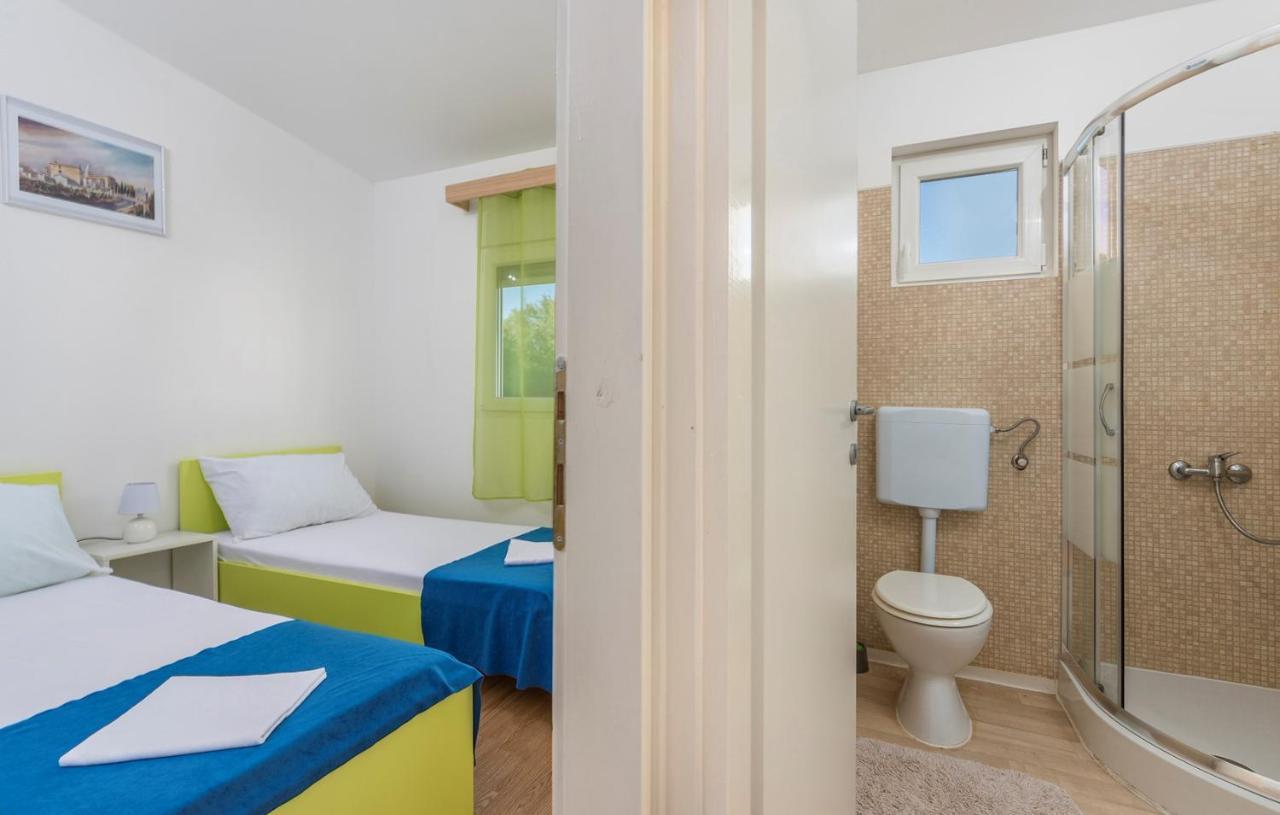 Holiday Park Village Jelovci Kringa Esterno foto